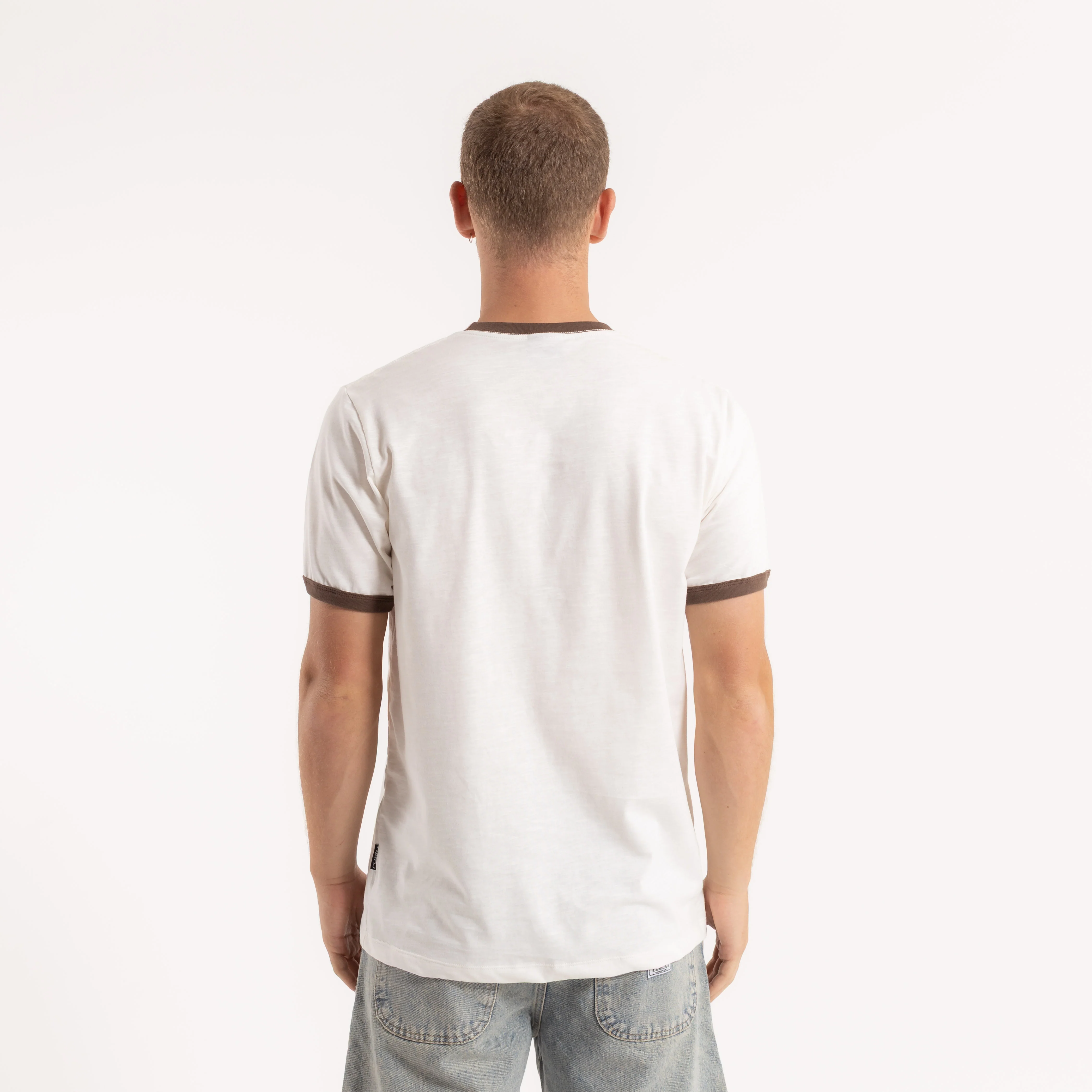 Remera Skeleton Bay Off White Flame - Image 3